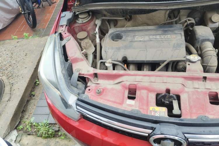Used Great Wall M4 2014 1.5L Manual Comfort Model Engine Bay Right