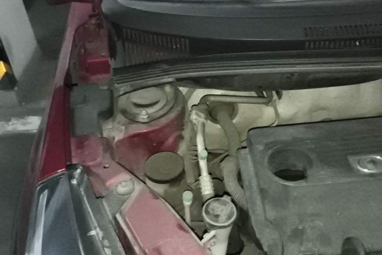 Used Great Wall M4 2014 1.5L Manual Comfort Model Engine Bay Right