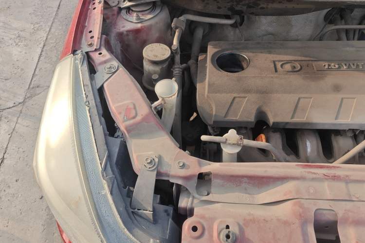 Used Great Wall M4 2014 1.5L Manual Comfort Model Engine Bay Right