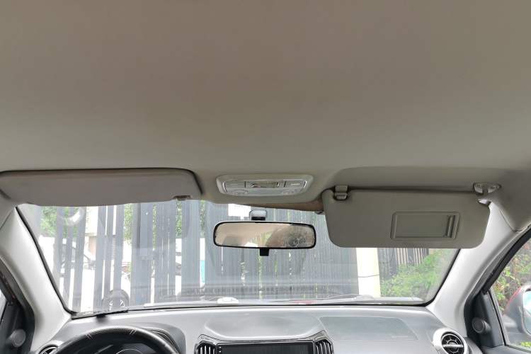 Used Great Wall M4 2014 1.5L Manual Comfort Model Headliner