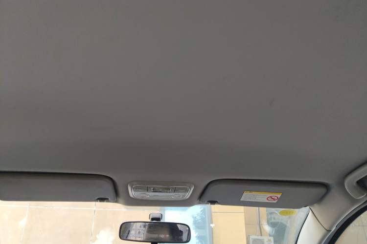 Used Great Wall M4 2014 1.5L Manual Luxury Model Headliner