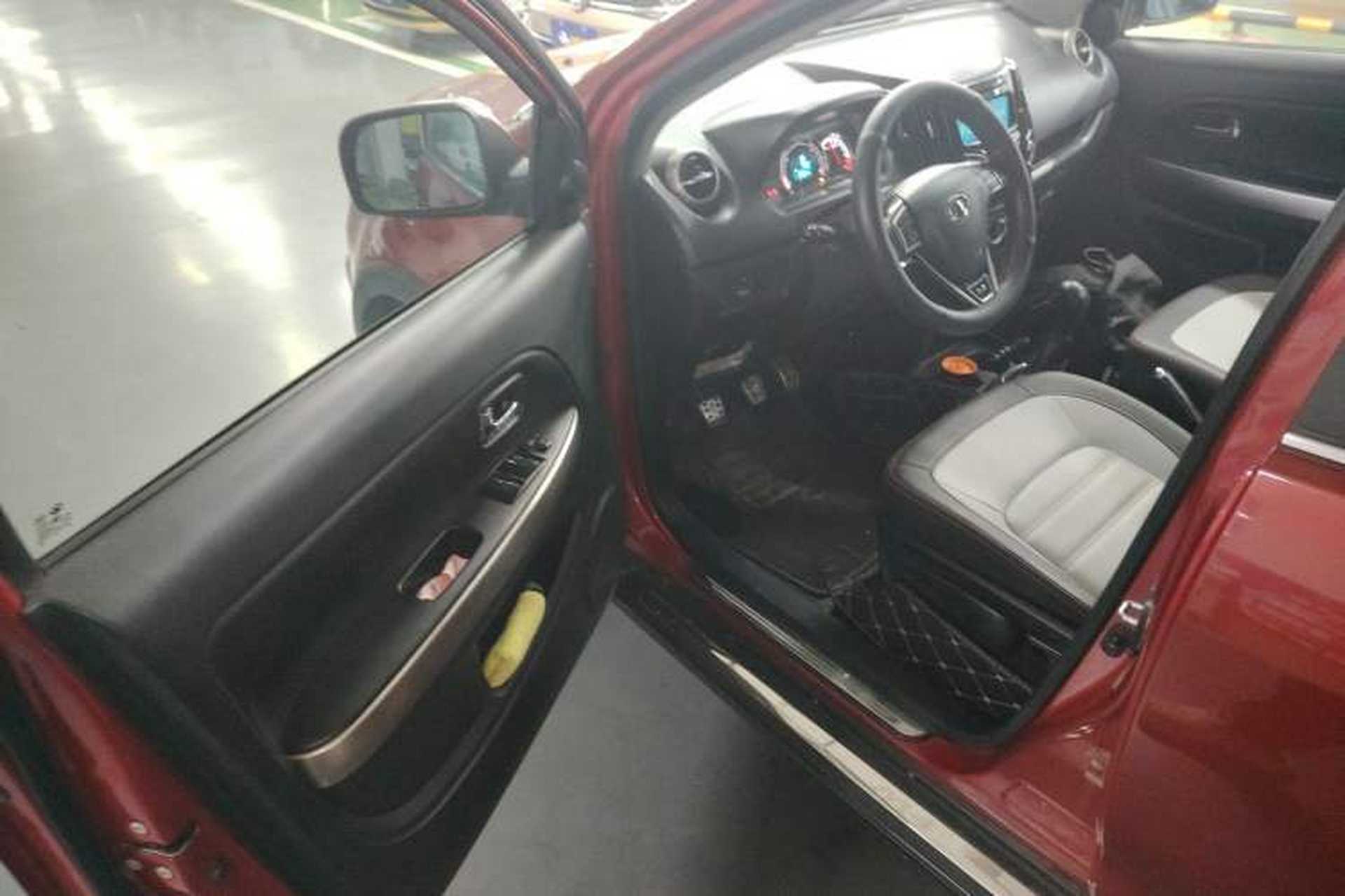 Used Great Wall M4 2014 1.5L Manual Comfort Model Interior 3