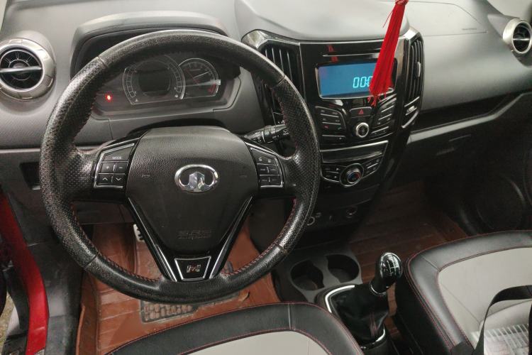 Used Great Wall M4 2014 1.5L Manual Comfort Model Interior 3