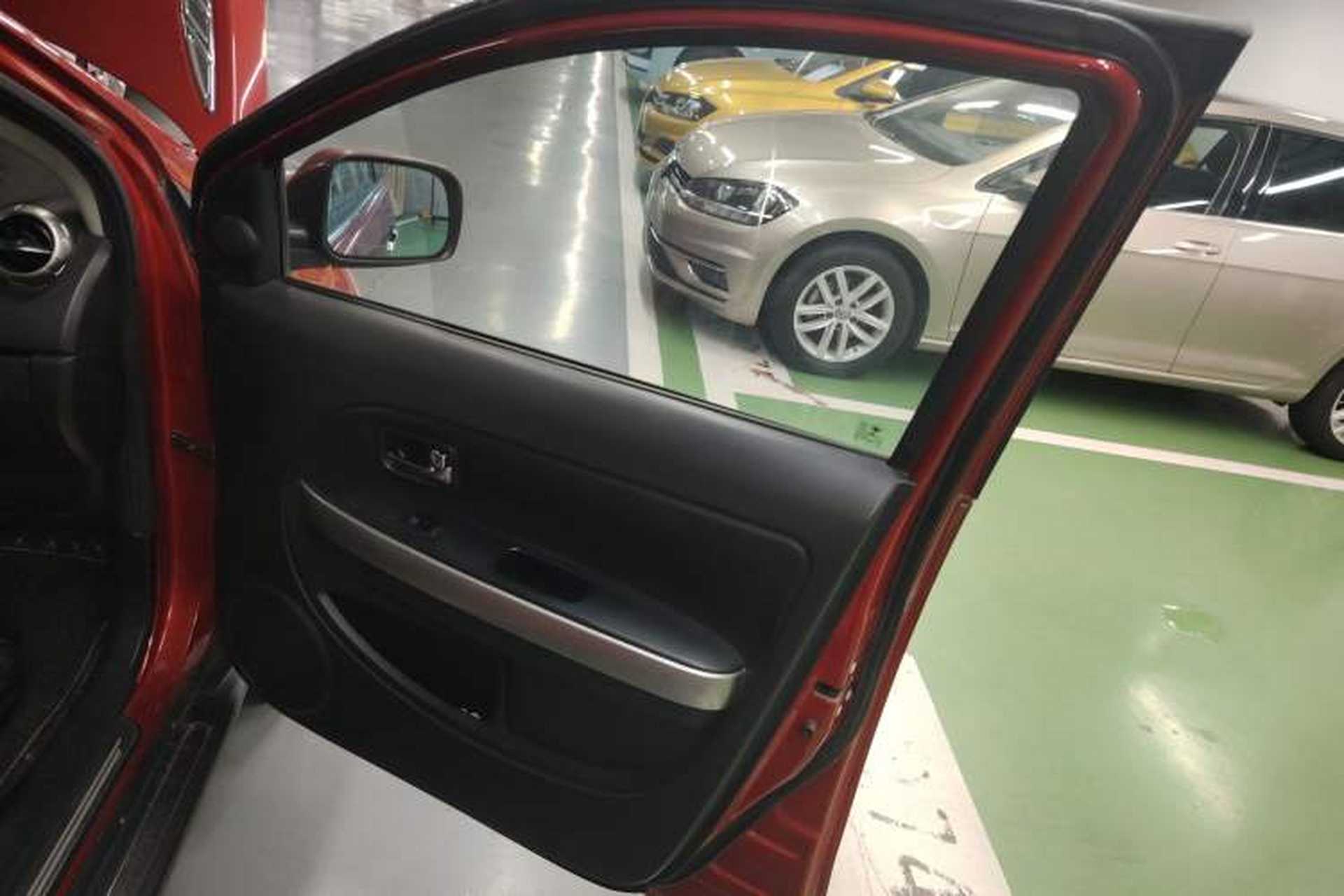 Used Great Wall M4 2014 1.5L Manual Comfort Model Interior 5