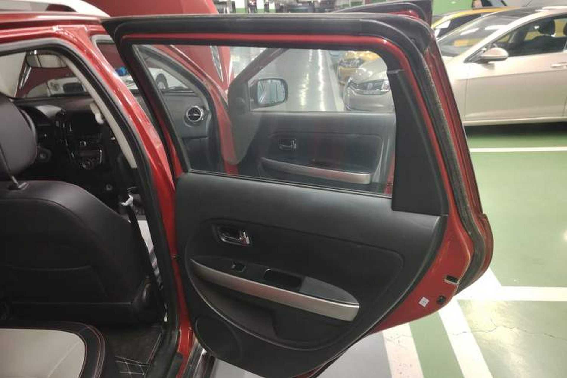 Used Great Wall M4 2014 1.5L Manual Comfort Model Interior 6
