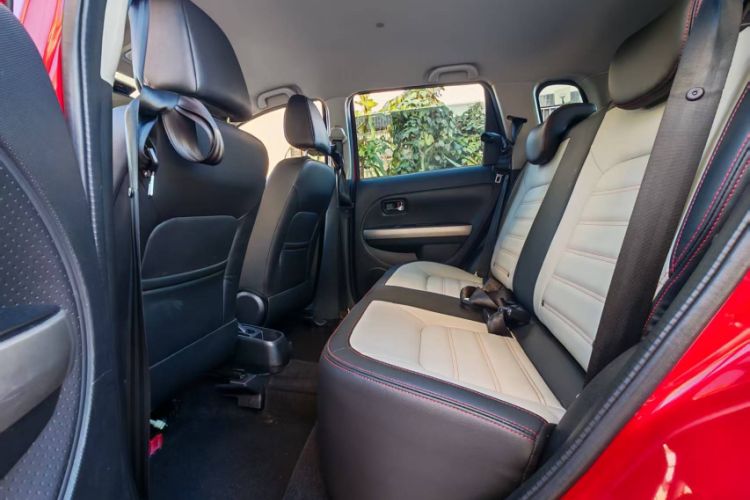Used Great Wall M4 2014 1.5L Manual Comfort Model Interior 7
