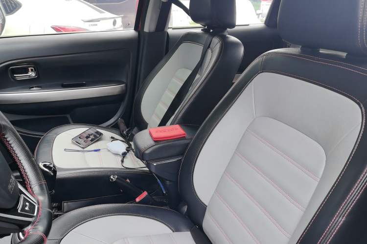 Used Great Wall M4 2014 1.5L Manual Comfort Model Left Front Seat