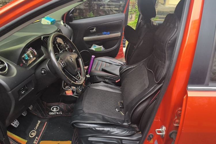 Used Great Wall M4 2014 1.5L Manual Comfort Model Left Front Seat