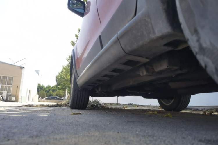 Used Great Wall M4 2014 1.5L Manual Luxury Model Left Side Sill