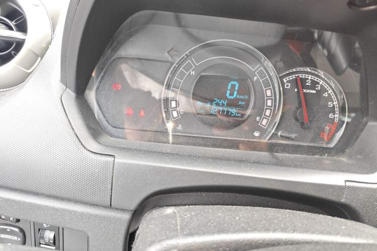 Used Great Wall M4 2014 1.5L Manual Luxury Model Odometer Close Up