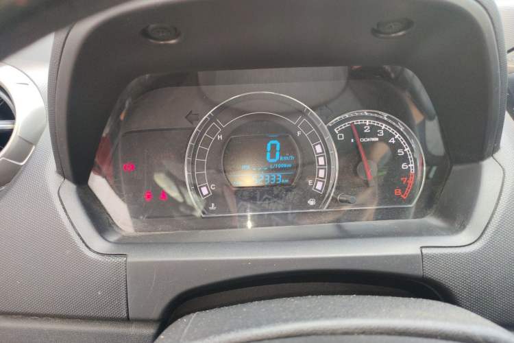 Used Great Wall M4 2014 1.5L Manual Luxury Model Odometer Close Up
