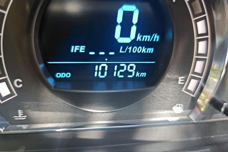 Used Great Wall M4 2014 1.5L Manual Comfort Model Odometer Close Up