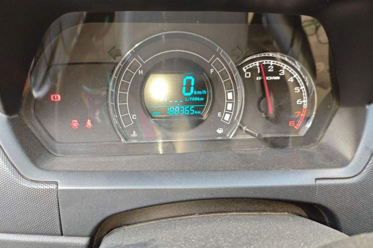Used Great Wall M4 2014 1.5L Manual Comfort Model Odometer Close Up