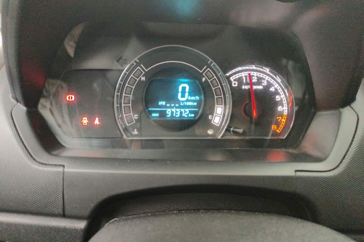 Used Great Wall M4 2014 1.5L Manual Comfort Model Odometer Close Up