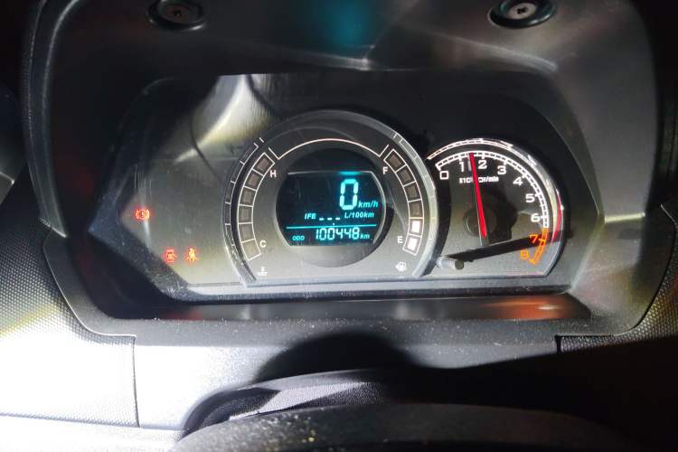 Used Great Wall M4 2014 1.5L Manual Comfort Model Odometer Close Up