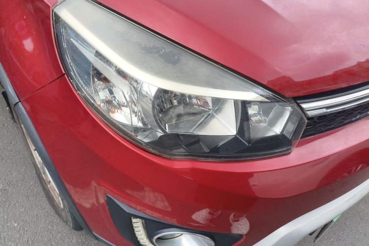 Used Great Wall M4 2014 1.5L Manual Comfort Model Right Front Headlight
