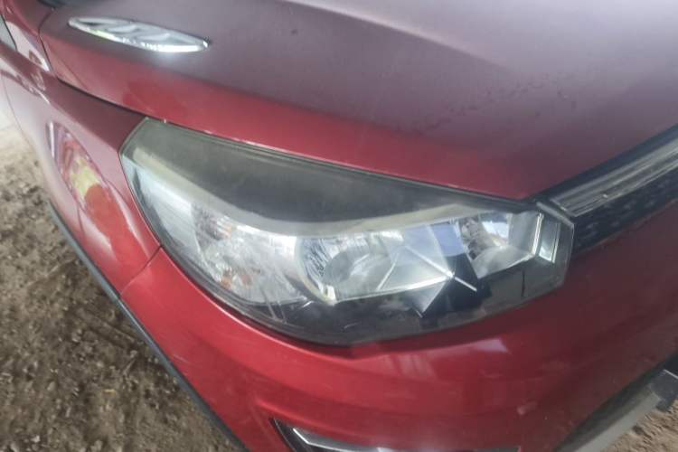 Used Great Wall M4 2014 1.5L Manual Comfort Model Right Front Headlight