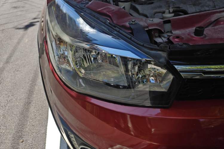 Used Great Wall M4 2014 1.5L Manual Comfort Model Right Front Headlight
