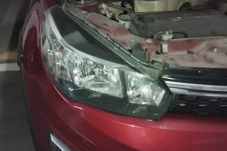 Used Great Wall M4 2014 1.5L Manual Comfort Model Right Front Headlight