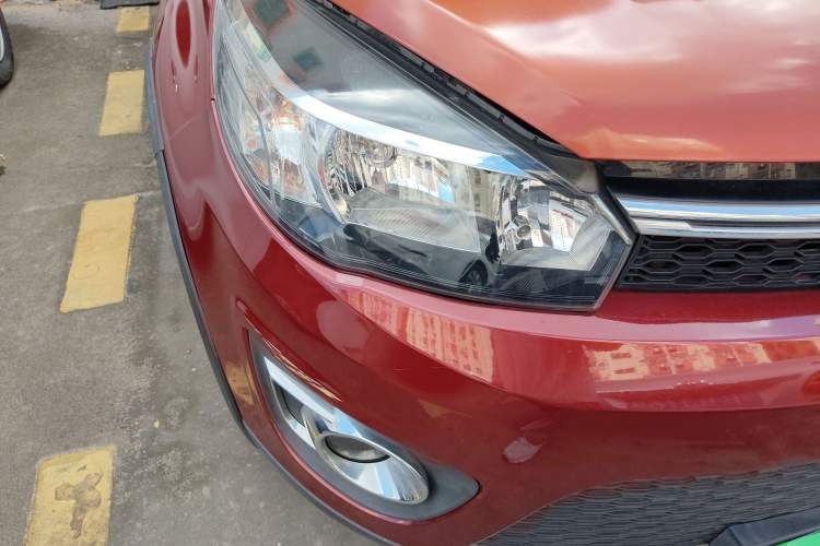Used Great Wall M4 2014 1.5L Manual Comfort Model Right Front Headlight