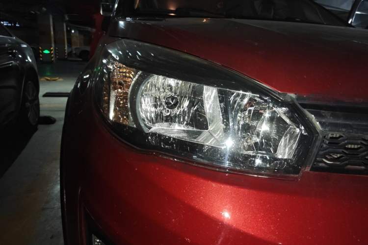 Used Great Wall M4 2014 1.5L Manual Comfort Model Right Front Headlight