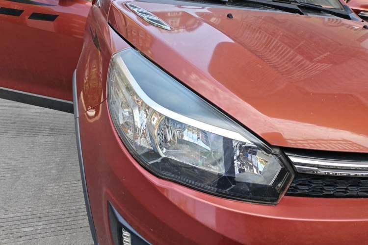 Used Great Wall M4 2014 1.5L Manual Comfort Model Right Front Headlight