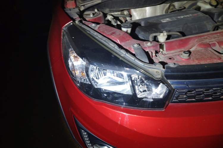 Used Great Wall M4 2014 1.5L Manual Comfort Model Right Front Headlight