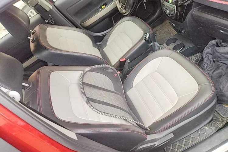 Used Great Wall M4 2014 1.5L Manual Luxury Model Right Front Seat