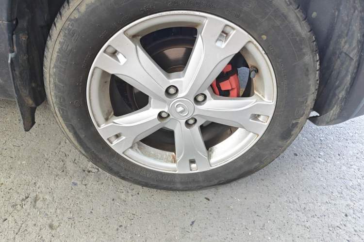 Used Great Wall M4 2014 1.5L Manual Comfort Model Right Front Wheel Hub
