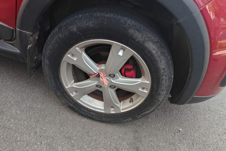 Used Great Wall M4 2014 1.5L Manual Luxury Model Right Front Wheel Hub