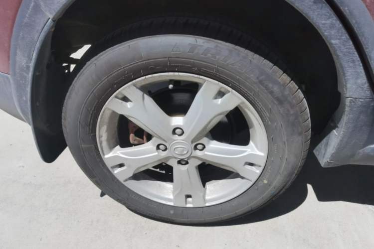 Used Great Wall M4 2014 1.5L Manual Luxury Model Right Rear Wheel Hub