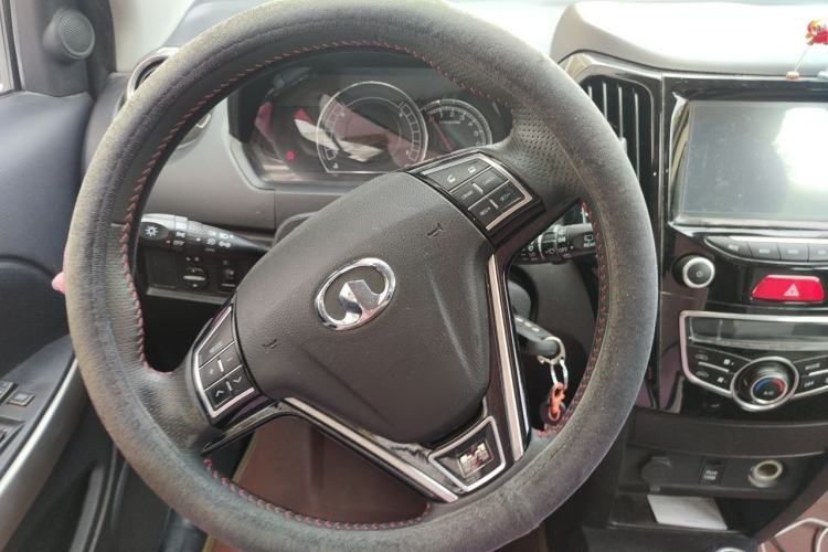 Used Great Wall M4 2014 1.5L Manual Luxury Model Steering Wheel