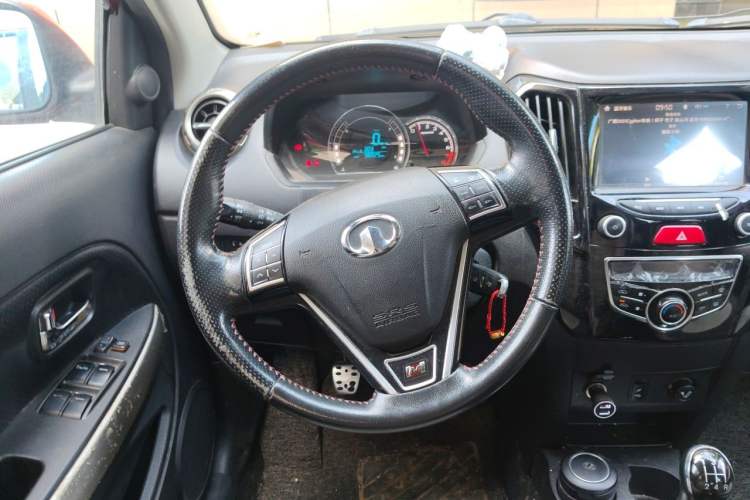 Used Great Wall M4 2014 1.5L Manual Luxury Model Steering Wheel