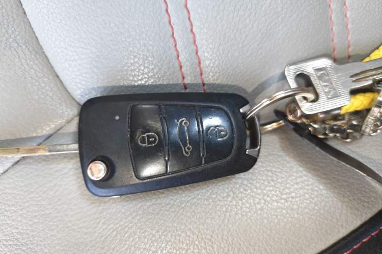Used Great Wall M4 2014 1.5L Manual Comfort Model Vehicle Key