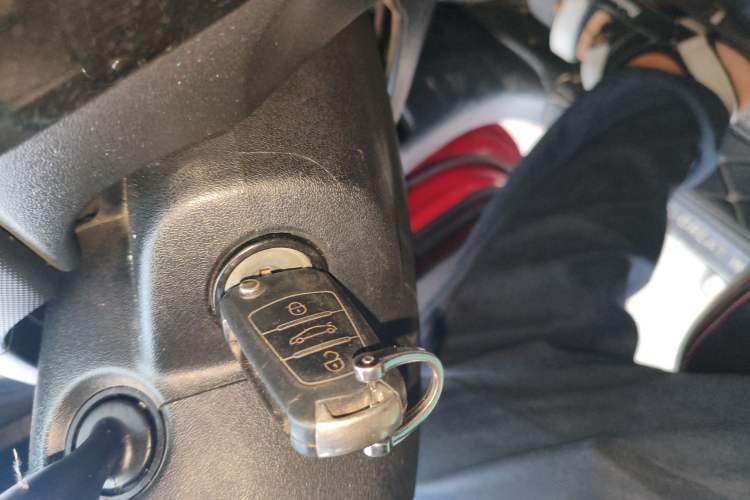 Used Great Wall M4 2014 1.5L Manual Luxury Model Vehicle Key