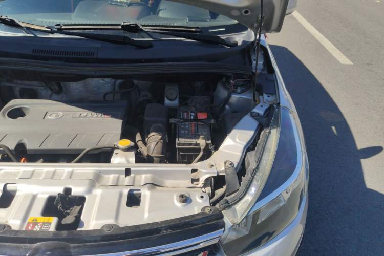 Used Great Wall M4 2014 1.5L Manual Luxury Model Engine Bay Left
