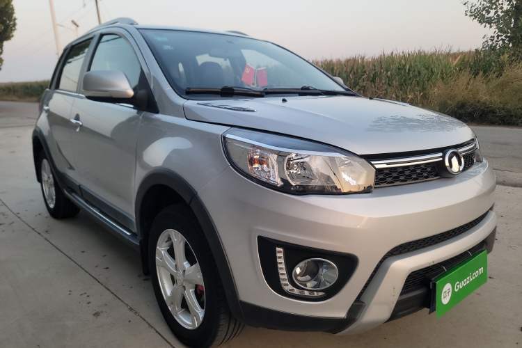 Used Great Wall M4 2014 1.5L Manual Luxury Model Front Right 45 Deg