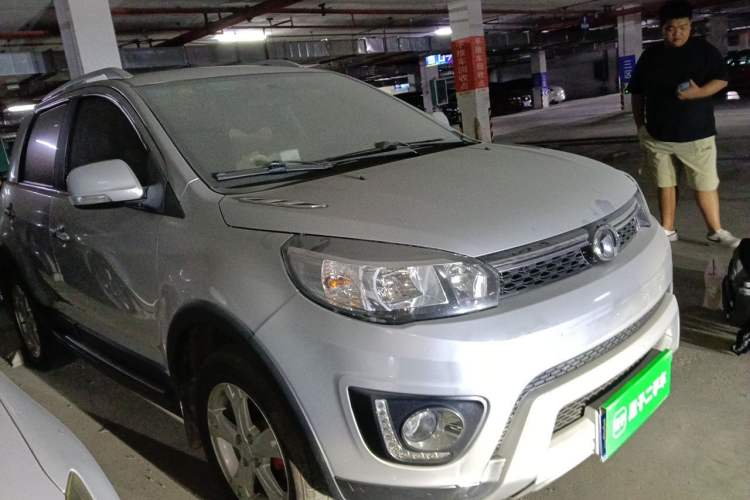 Used Great Wall M4 2014 1.5L Manual Luxury Model Front Right 45 Deg