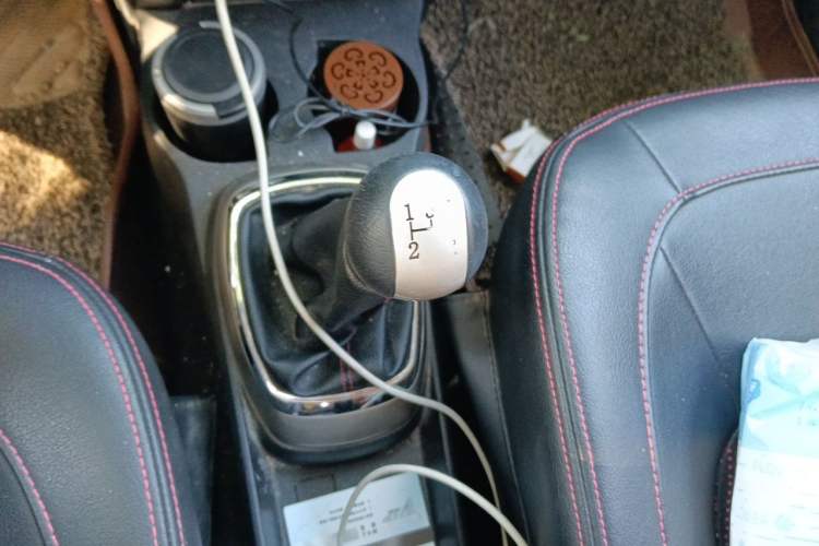 Used Great Wall M4 2014 1.5L Manual Comfort Model Gear Lever