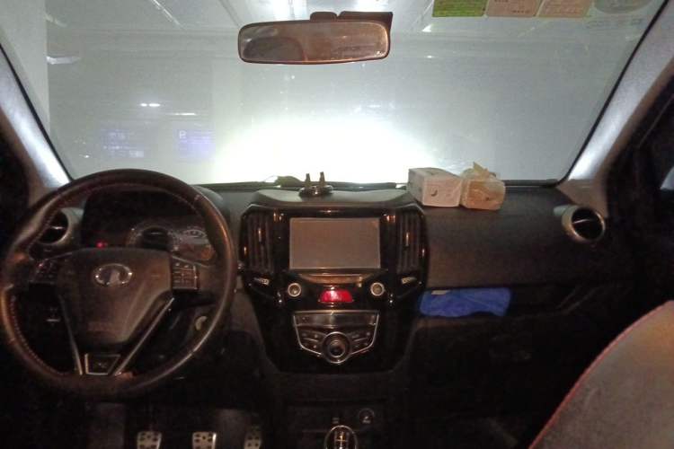 Used Great Wall M4 2014 1.5L Manual Luxury Model Headliner