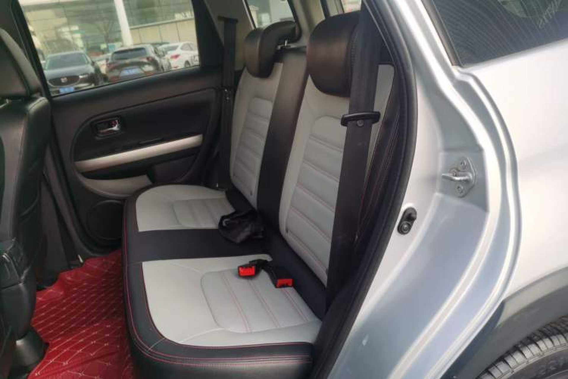 Used Great Wall M4 2014 1.5L Manual Luxury Model Interior 1