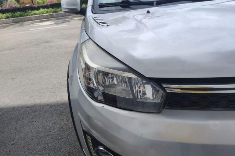 Used Great Wall M4 2014 1.5L Manual Luxury Model Right Front Headlight
