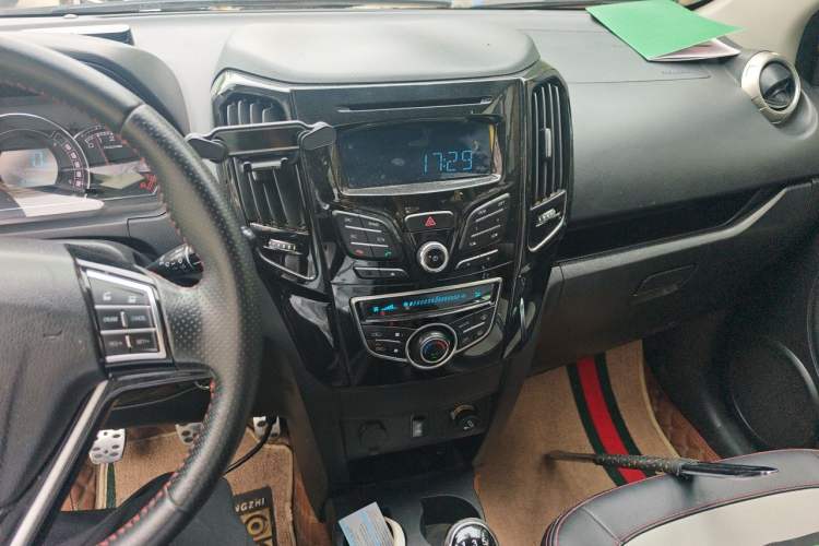Used Great Wall M4 2014 1.5L Manual Comfort Model Audio And AC Panel