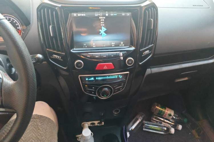 Used Great Wall M4 2014 1.5L Manual Luxury Model Audio And AC Panel