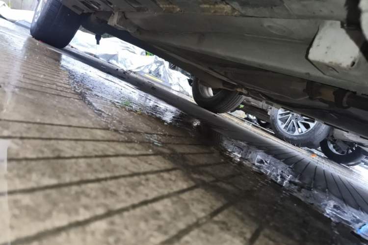 Used Great Wall M4 2014 1.5L Manual Comfort Model Chassis Front Right