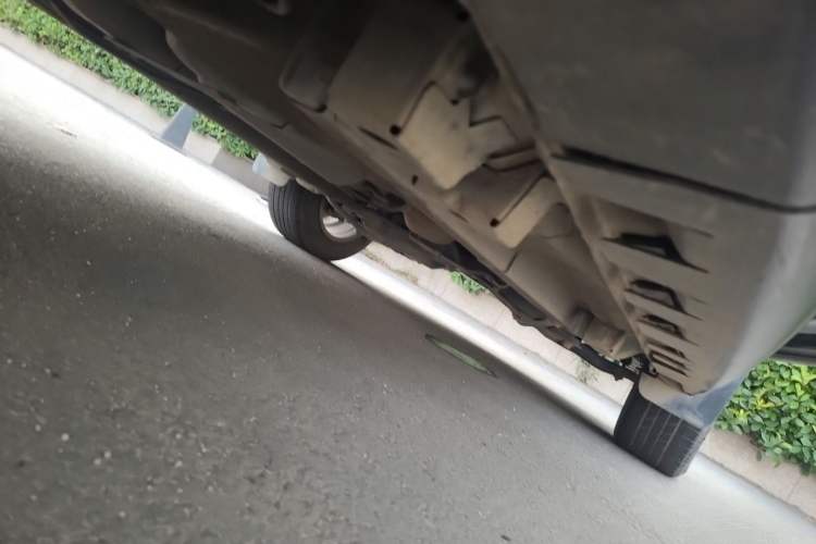 Used Great Wall M4 2014 1.5L Manual Comfort Model Chassis Rear Right
