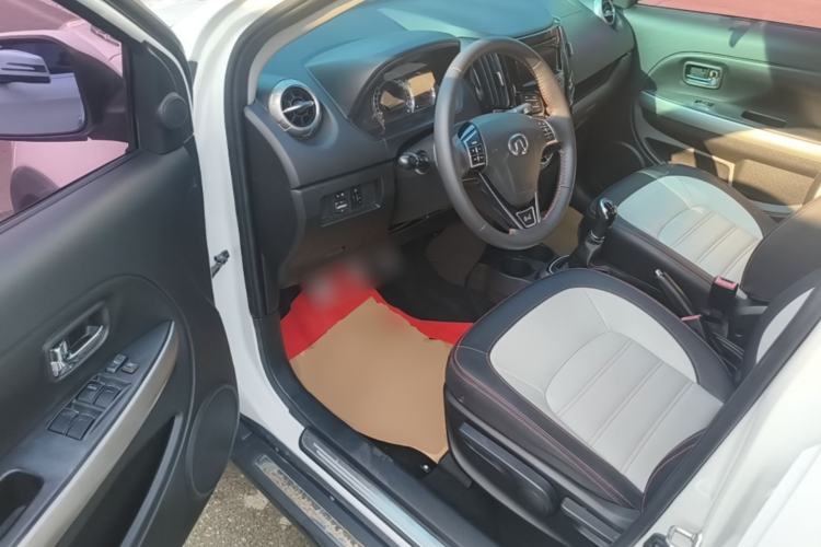 Used Great Wall M4 2014 1.5L Manual Comfort Model Driver Seat