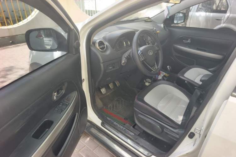 Used Great Wall M4 2014 1.5L Manual Comfort Model Driver Seat