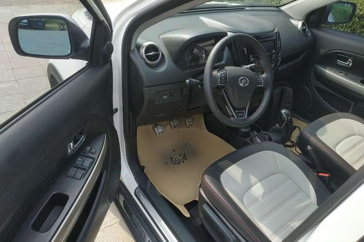 Used Great Wall M4 2014 1.5L Manual Comfort Model Driver Seat