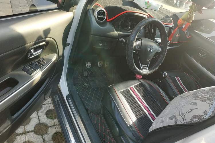 Used Great Wall M4 2014 1.5L Manual Luxury Model Driver Seat